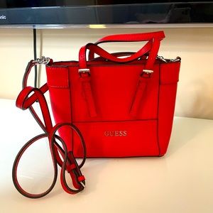 Guess small cute bag